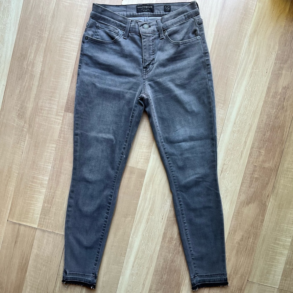 Lucky Brand charcoal gray high rise stretchy ankle length skinny jeans